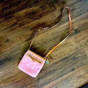 Authentic Dooney and Burke crossbody purse